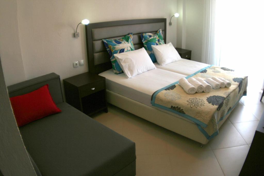 Mare D'Oro Apartment Sarti Ruang foto